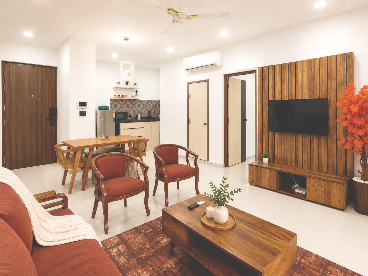 Spacious living and dining room